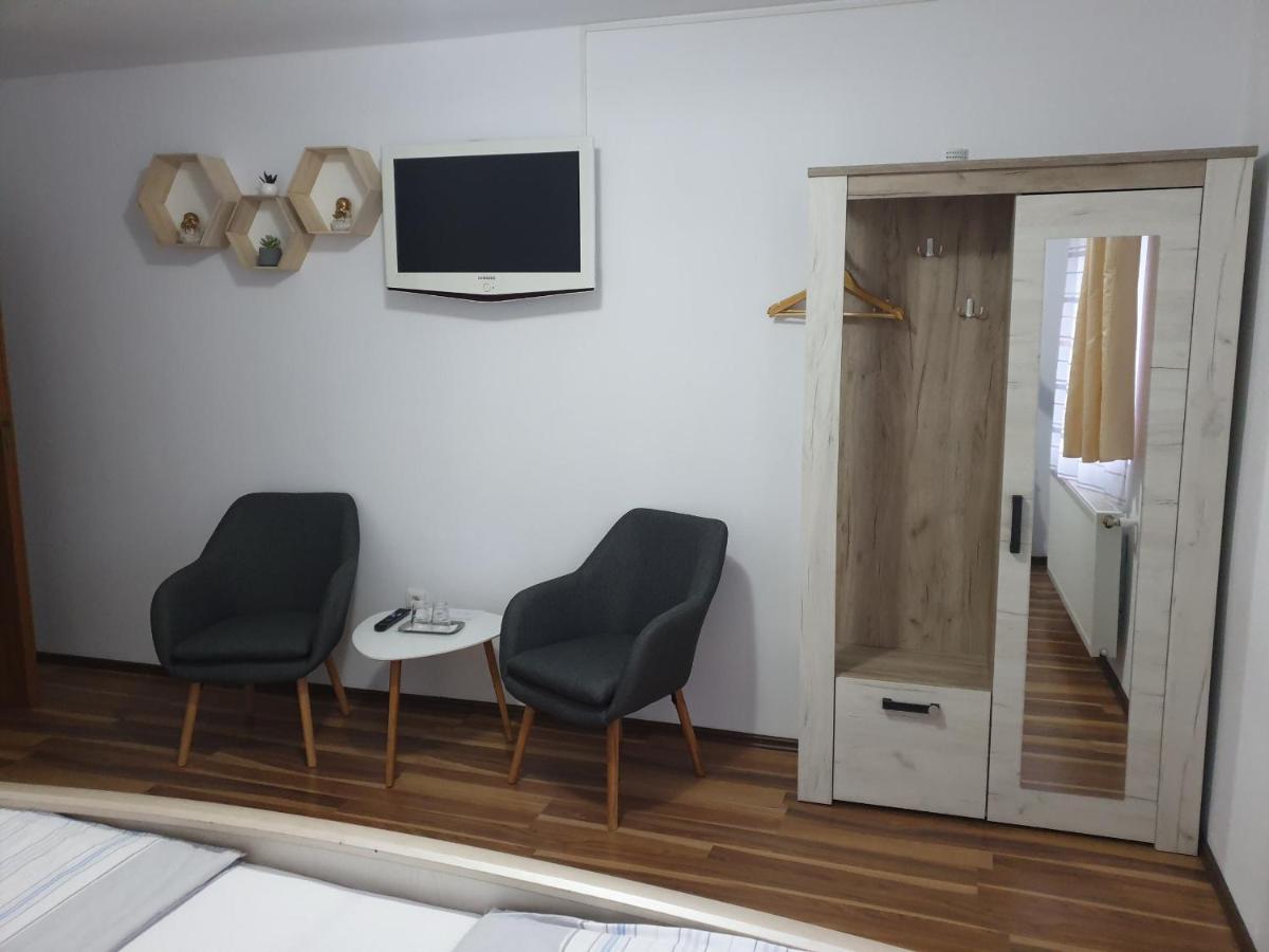 Casa Popa'S Hotel Cartisoara Ngoại thất bức ảnh