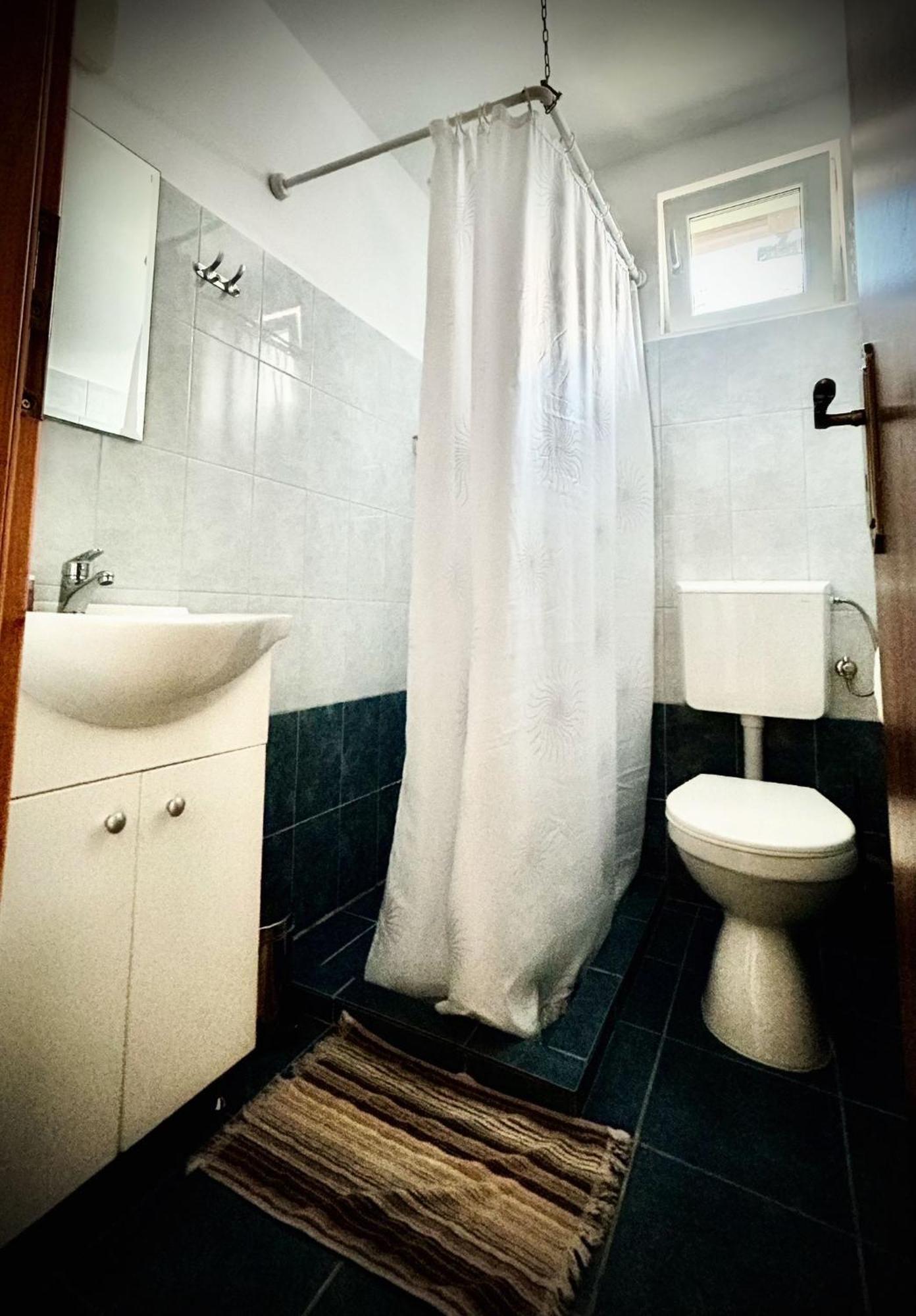 Casa Popa'S Hotel Cartisoara Ngoại thất bức ảnh